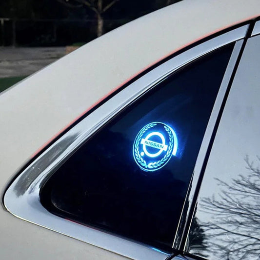 Nabíjecí LED logo na auto – s neonovým světelným efektem