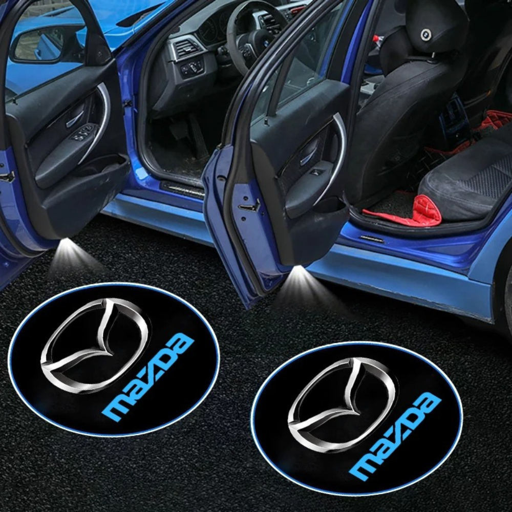 Snadno instalovatelný LED projektor do dveří automobilu (2 ks)